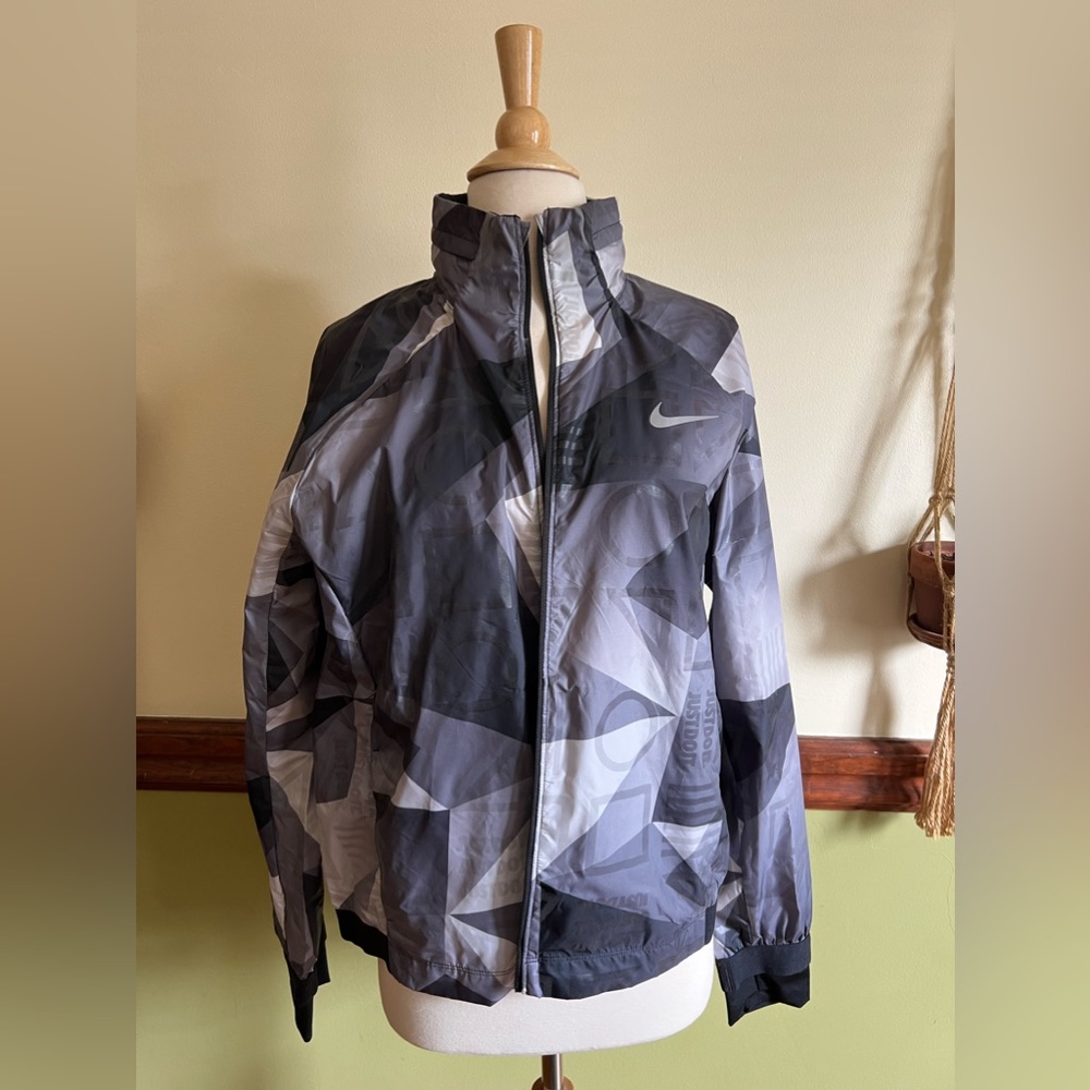 Nike Reflective Running Jacket w/Hood
